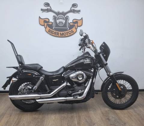 HARLEY-DAVIDSON DYNA STREET BOB 